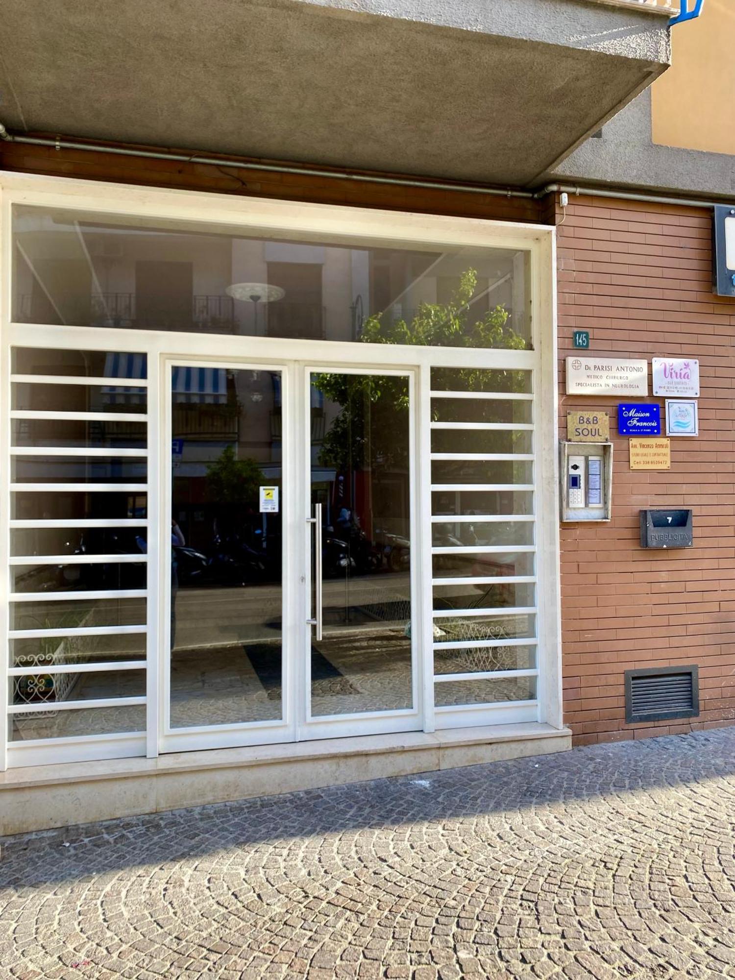 Bluemagi Hotel Sorrento Exterior photo